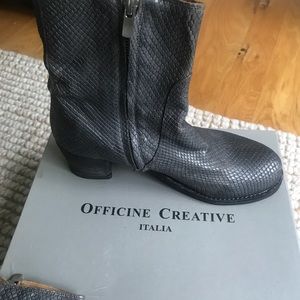 Gorgeous silver grey ankle boots